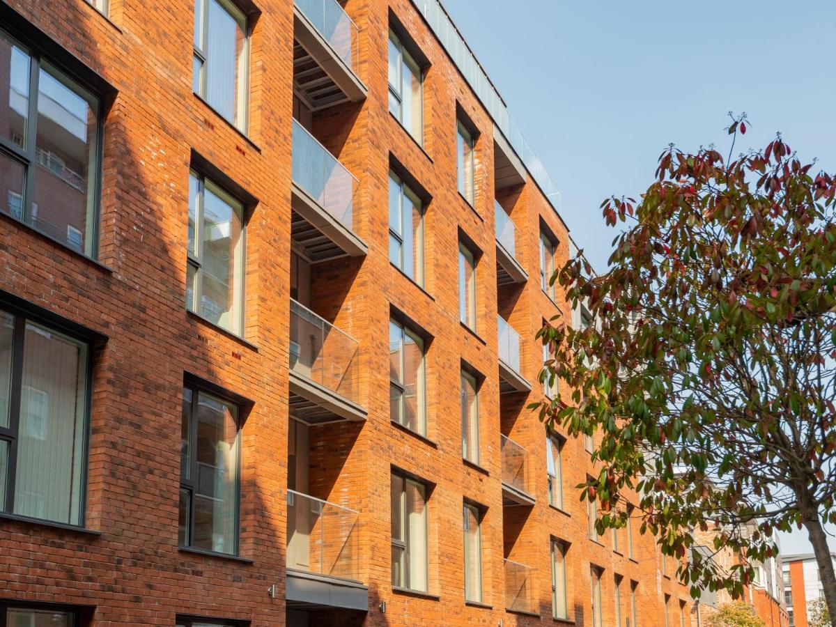 Hilltop Serviced Apartments- Northern Quarter Manchester Exteriör bild